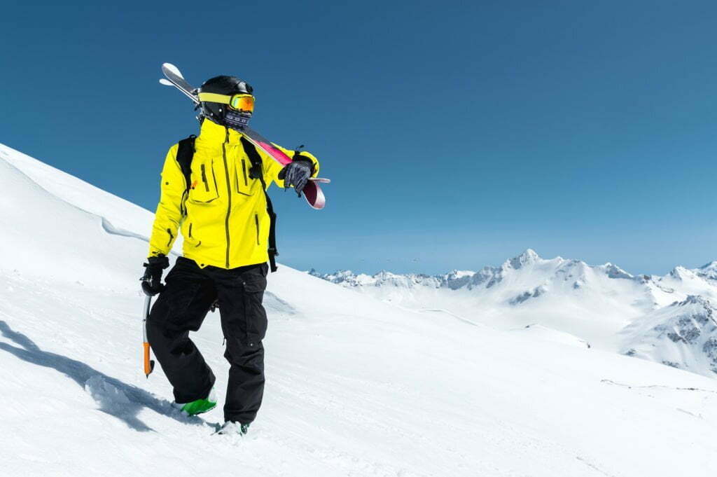 cup Exemption Assumptions, assumptions. Guess Cele mai bune jachete și geci de ski din 2023 - Drumetie