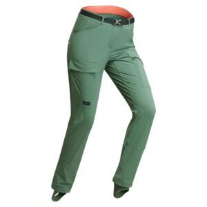 Pantalon trekking verde Forclaz TROPIC 900 pentru femei, protecție împotriva insectelor, material stretch, ventilare, buzunar etanș, mini-parazăpezi integrate, rezistență, confort și uscare rapidă.