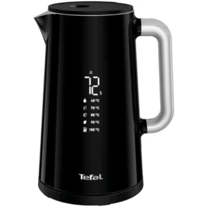 Fierbător Tefal Smart'n Light KO851830 negru pe o masă de bucătărie