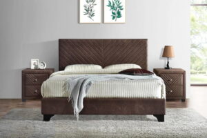 Cel mai bun pat matrimonial tapițat maro