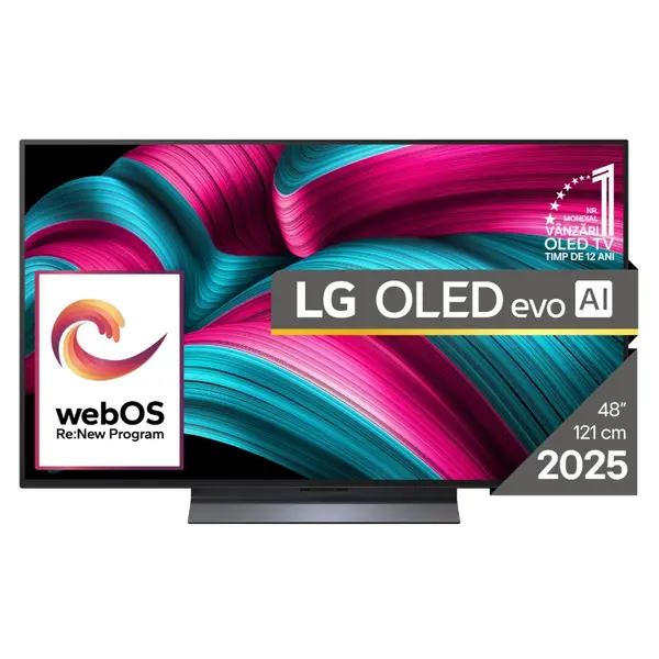 Televizor LG OLED evo C5 48 inch pe un birou de gaming cu PC tower și tastatură mecanică