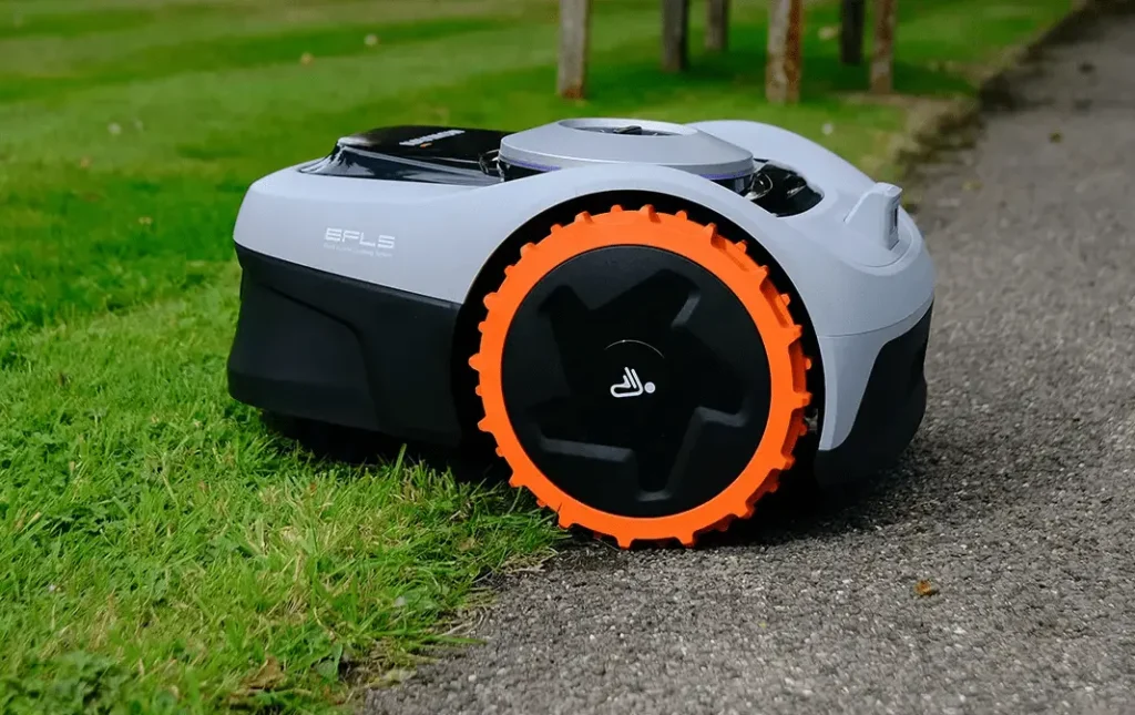 robot de tuns iarba Segway Navimow i105E