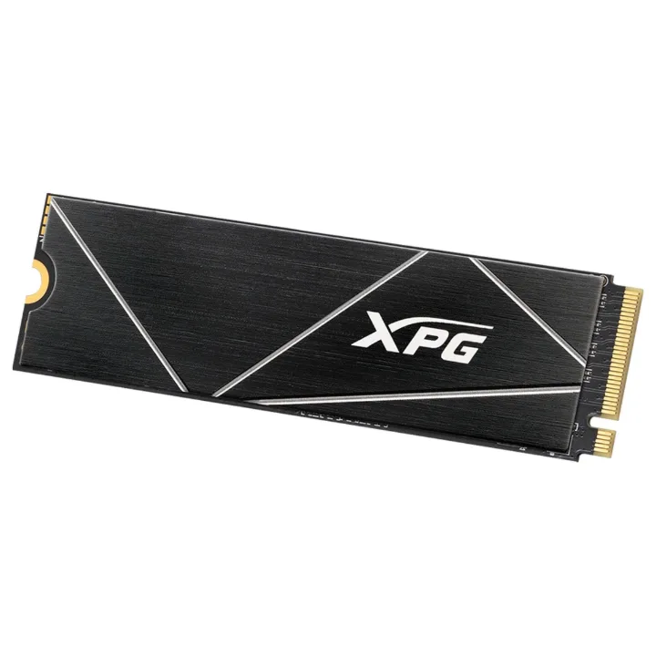 SSD ADATA XPG GAMMIX S70 Blade de 1 TB cu radiator subțire negru, văzut din unghi