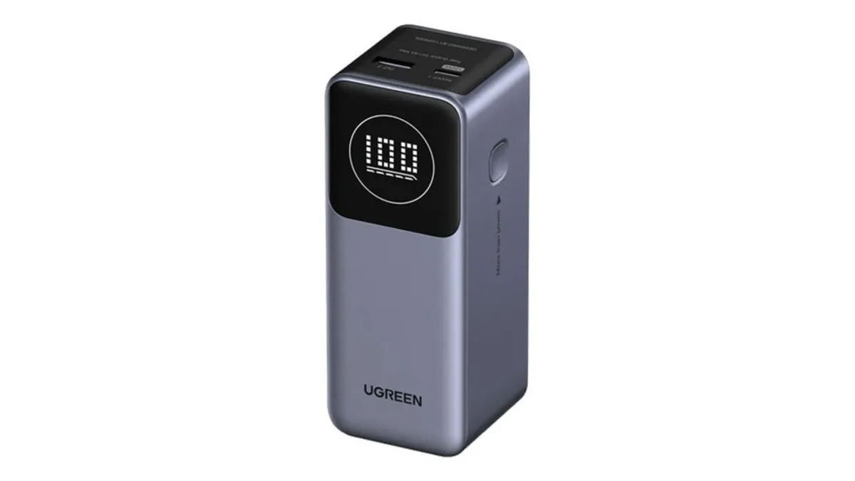 Baterie externă UGREEN PB724, gri, de 12.000 mAh și 100 W, cu afișaj digital