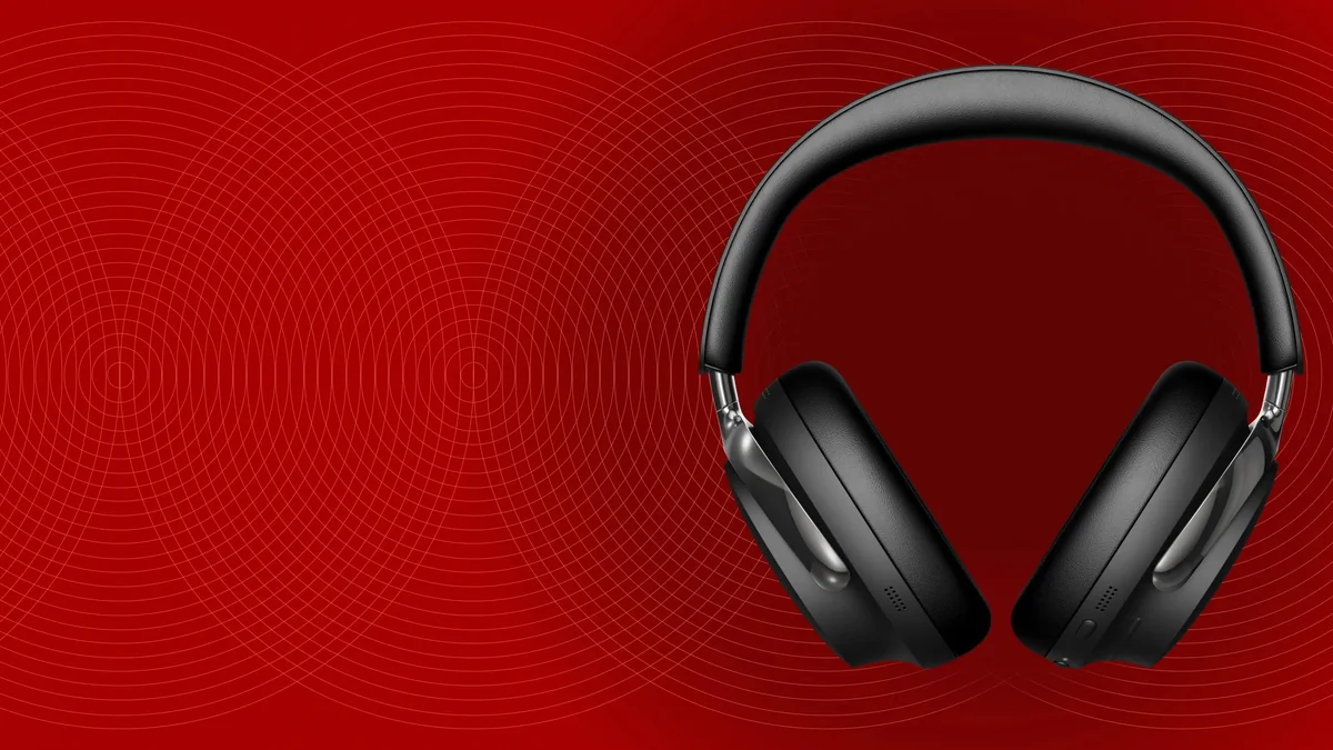 Căști over-ear Bose QuietComfort Ultra Headphones (2nd Gen) în varianta neagră, văzute din față