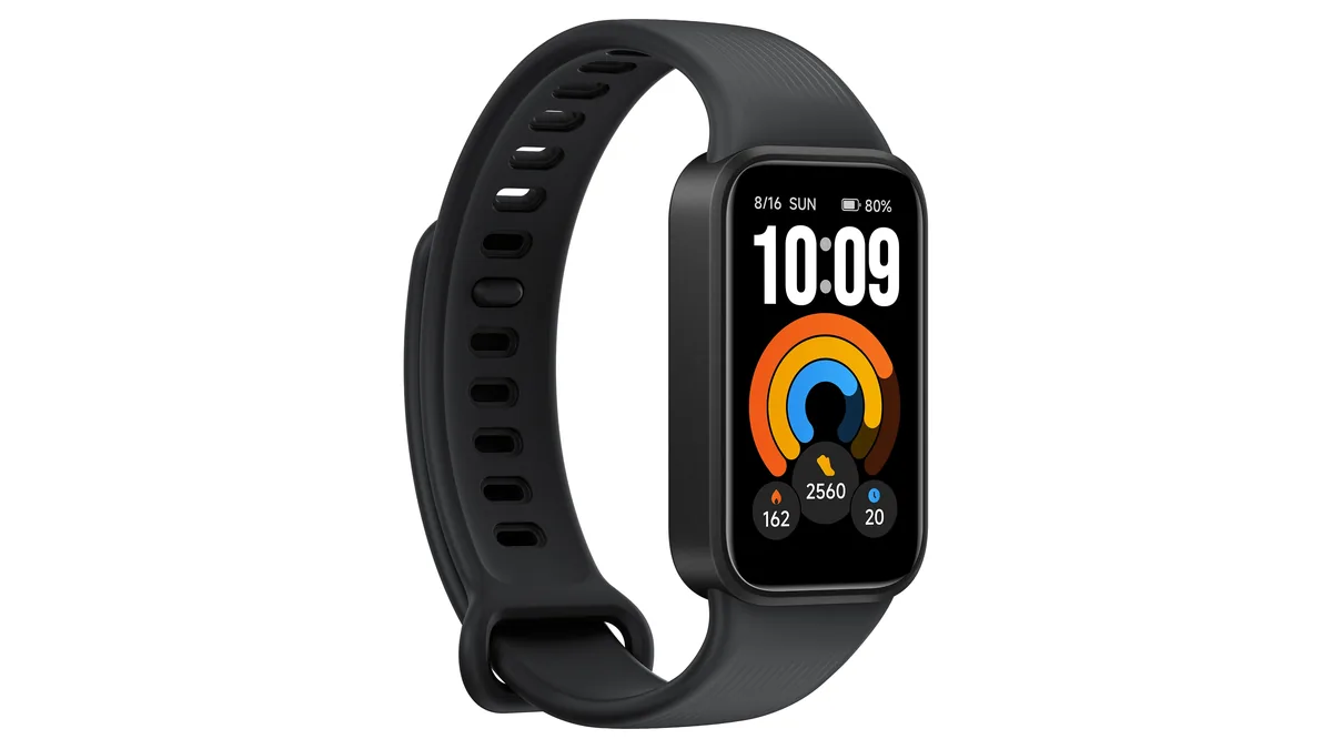 Brățara Xiaomi Smart Band 11 Active neagră, cu ecranul pornit