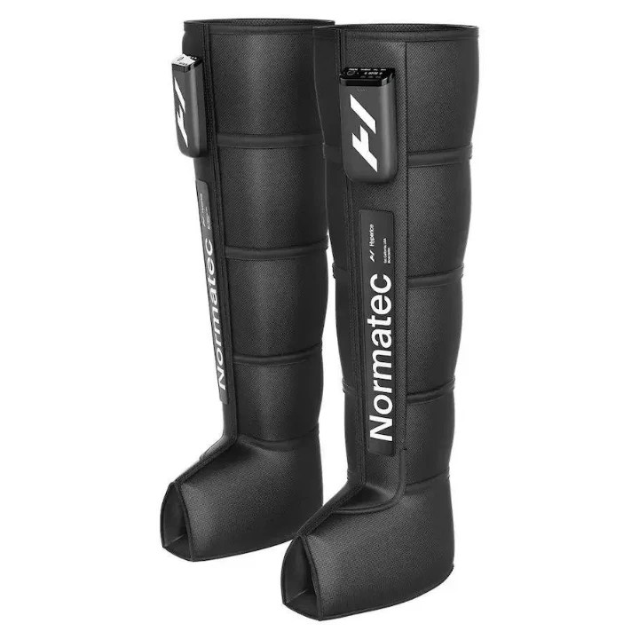 Sistemul de compresie pentru picioare Hyperice Normatec Premier, negru, cu unitatea de control