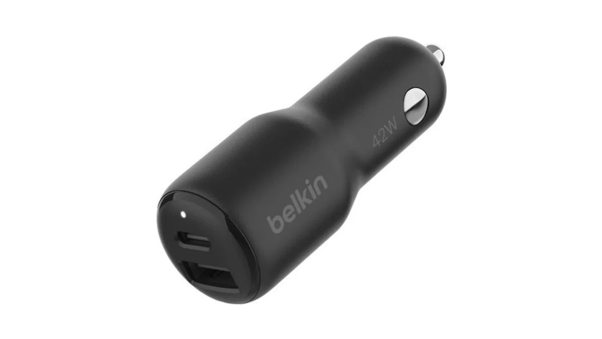 Încărcător auto Belkin BoostCharge Dual 42W, negru, cu un port USB-C și un port USB-A