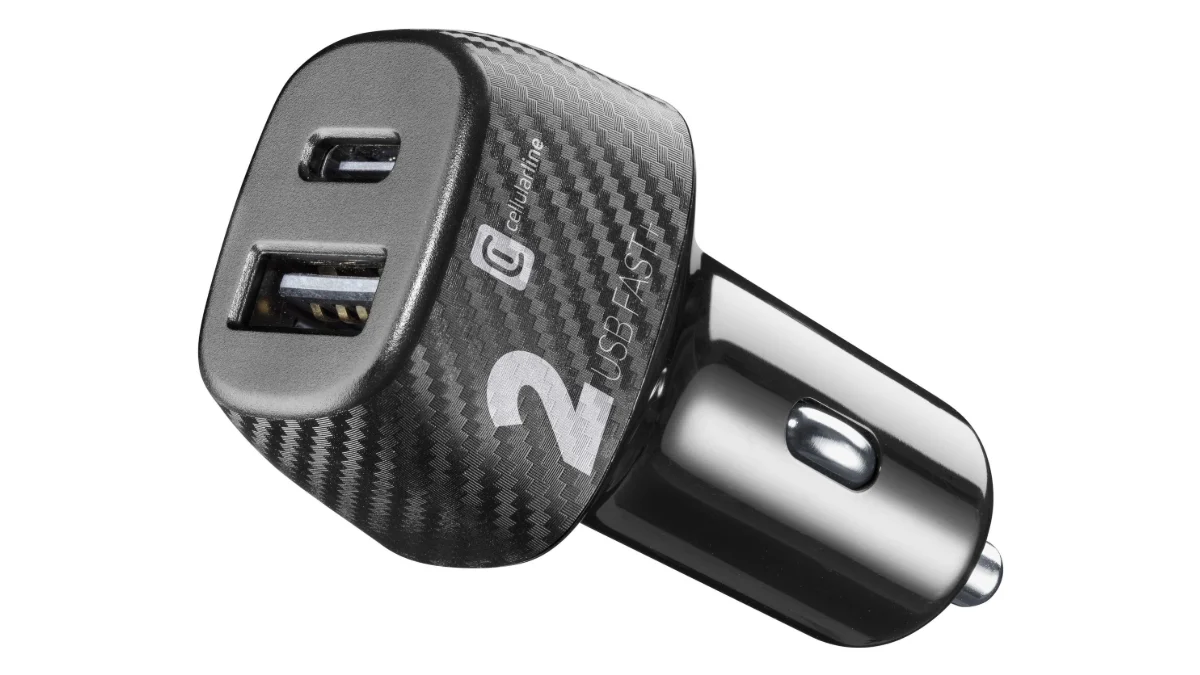 Încărcător auto Cellularline de 32 W, negru, cu un port USB-C și un port USB-A