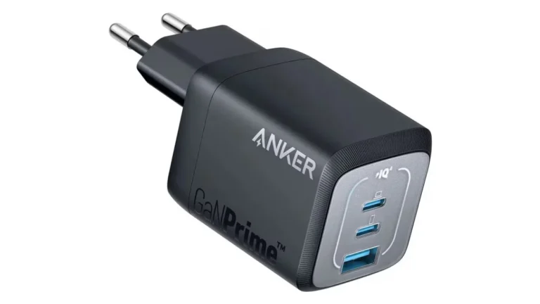 Încărcător Anker Prime 67W GaN, negru, cu două porturi USB-C și un port USB-A