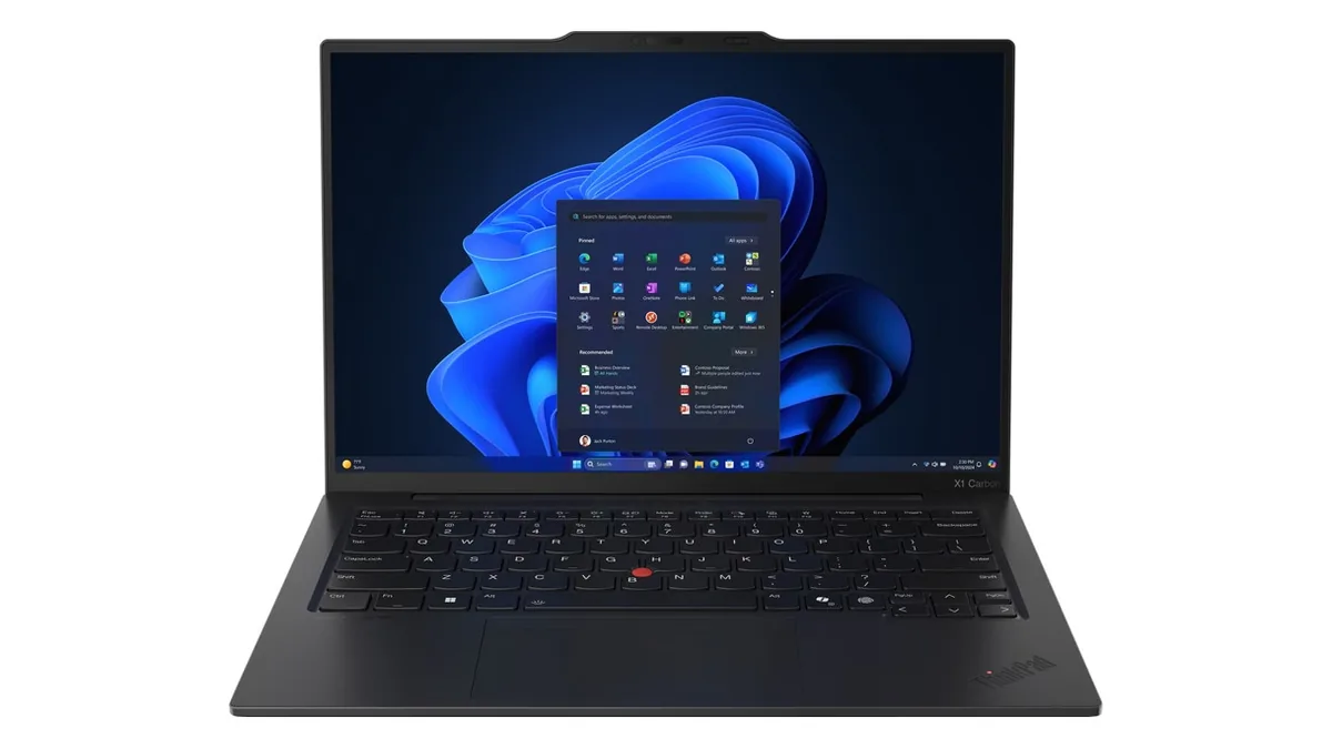 Lenovo ThinkPad X1 Carbon Gen 13 Aura Edition văzut din față, cu ecranul de 14 inci și camera în bordura de sus