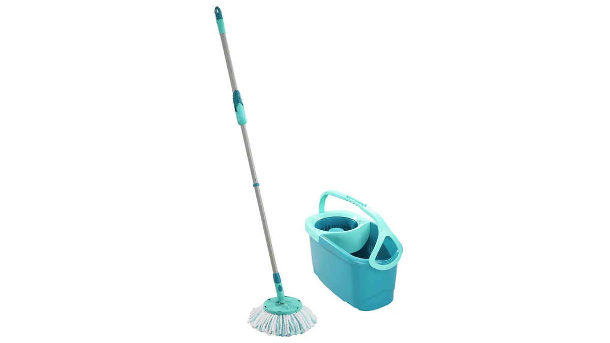 Setul Leifheit Clean Twist Disc Mop Ergo, cu găleata turcoaz cu sită de centrifugare și mopul rotund cu coadă telescopică