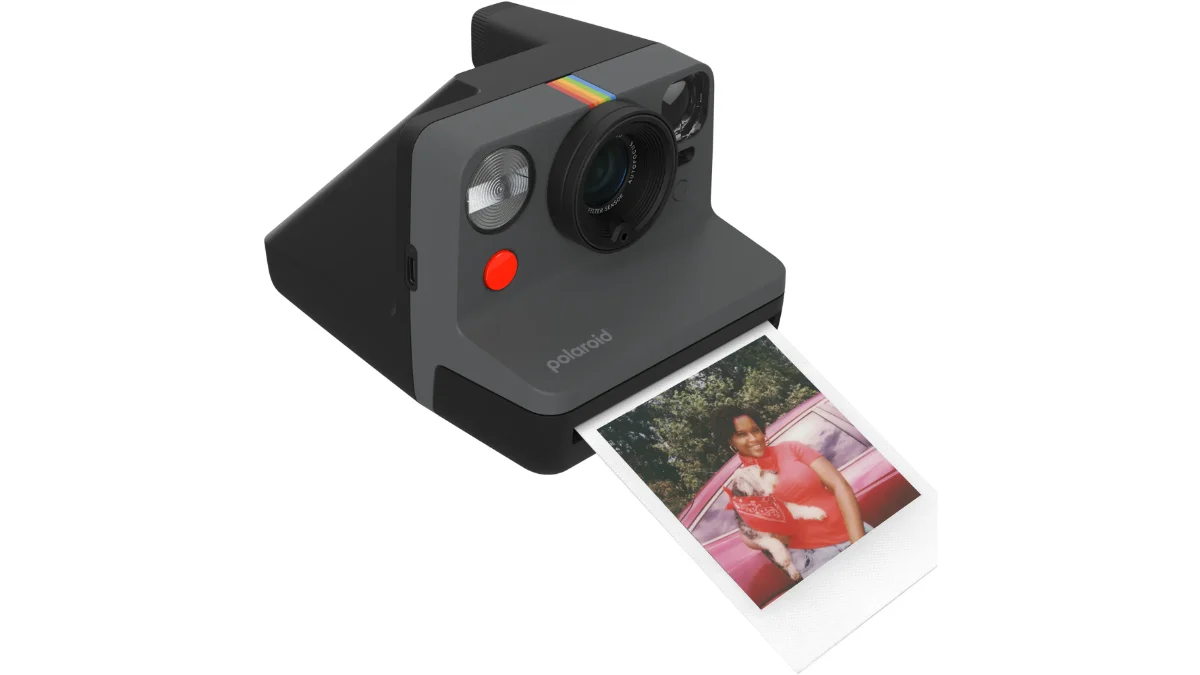 Aparatul foto instant Polaroid Now Gen 3, negru