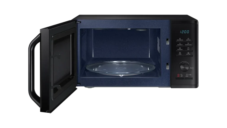 Cuptorul cu microunde Samsung MG23K3515AK/OL, negru, cu ușa deschisă, interior albastru închis și platou de sticlă