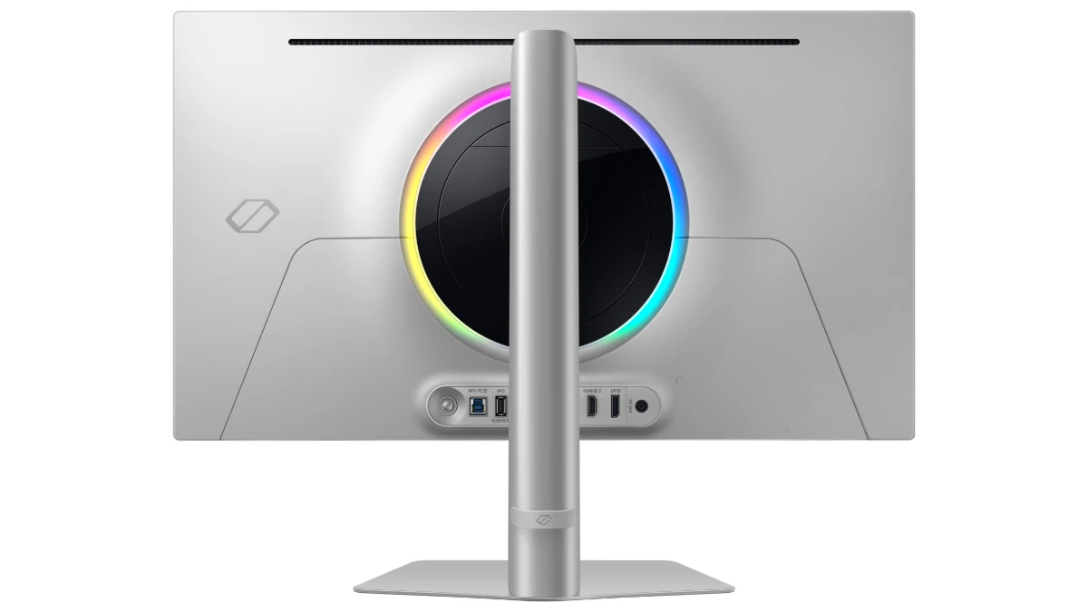 Spatele monitorului Samsung Odyssey OLED G6 G60SD, cu inelul luminos RGB, suportul și porturile